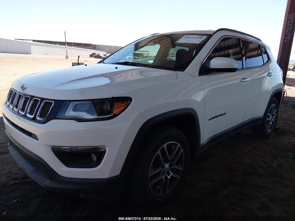 3C4NJDBB0HT635372 2017 JEEP COMPASS photo no. 2