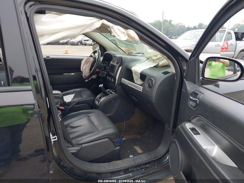 1C4NJDEB2HD137191 2017 JEEP COMPASS photo no. 5