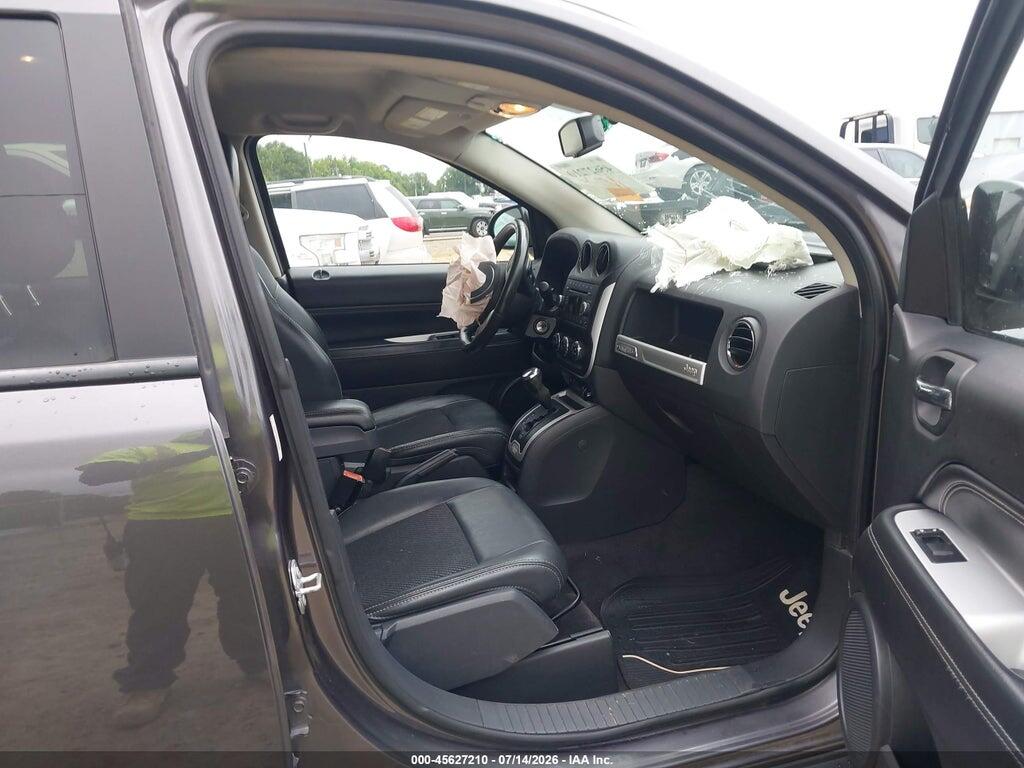 1C4NJCEA4HD213155 2017 JEEP COMPASS photo no. 5