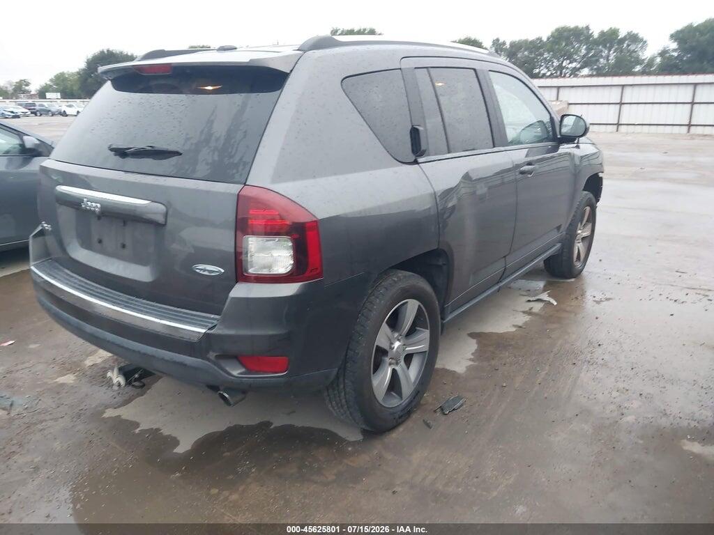 1C4NJDEB9HD193550 2017 JEEP COMPASS photo no. 4