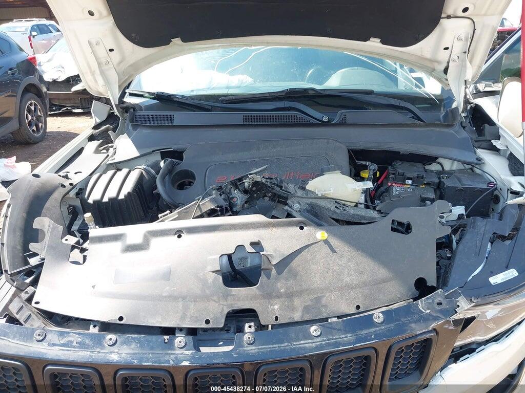 3C4NJDCB5HT688910 2017 JEEP COMPASS photo no. 10