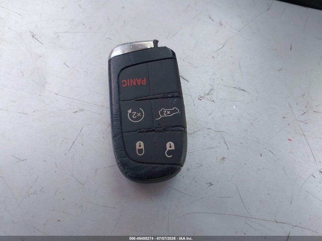 3C4NJDCB5HT688910 2017 JEEP COMPASS photo no. 11