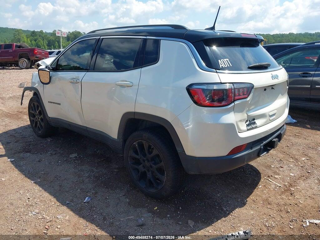 3C4NJDCB5HT688910 2017 JEEP COMPASS photo no. 3