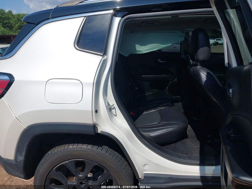 3C4NJDCB5HT688910 2017 JEEP COMPASS photo no. 8