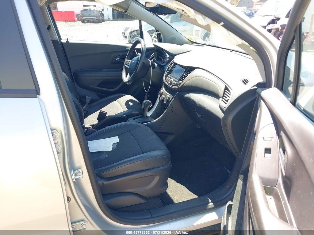 KL7CJPSM5NB558390 2022 CHEVROLET TRAX photo no. 5