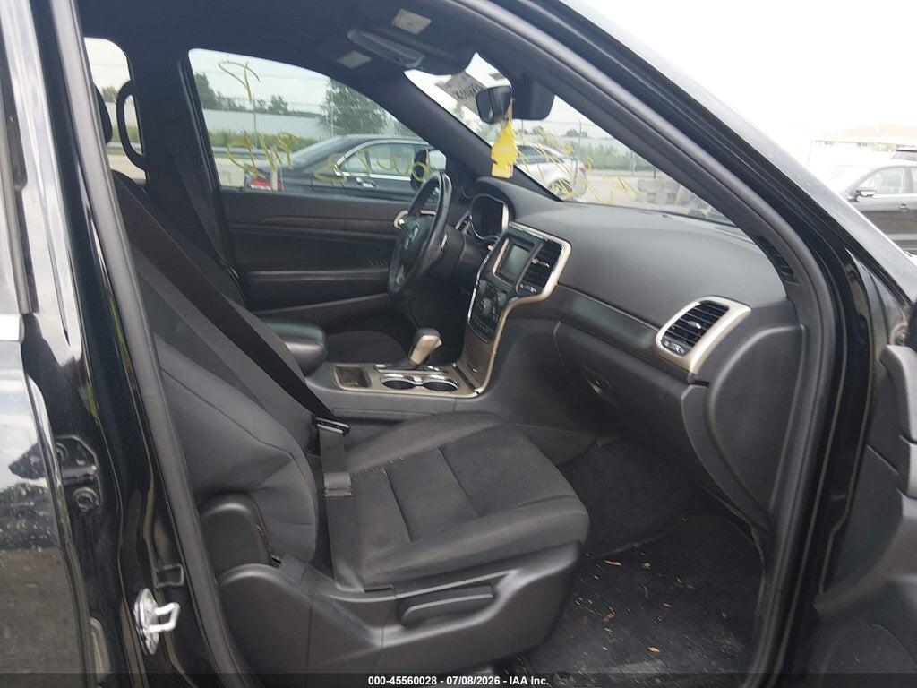 1C4RJFAG0HC929232 2017 JEEP GRAND CHEROKEE photo no. 5