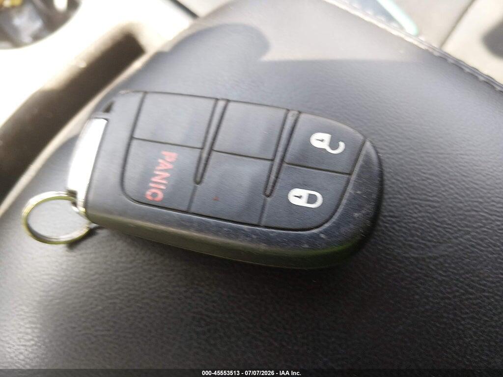 1C4RJFAG6HC801545 2017 JEEP GRAND CHEROKEE photo no. 11
