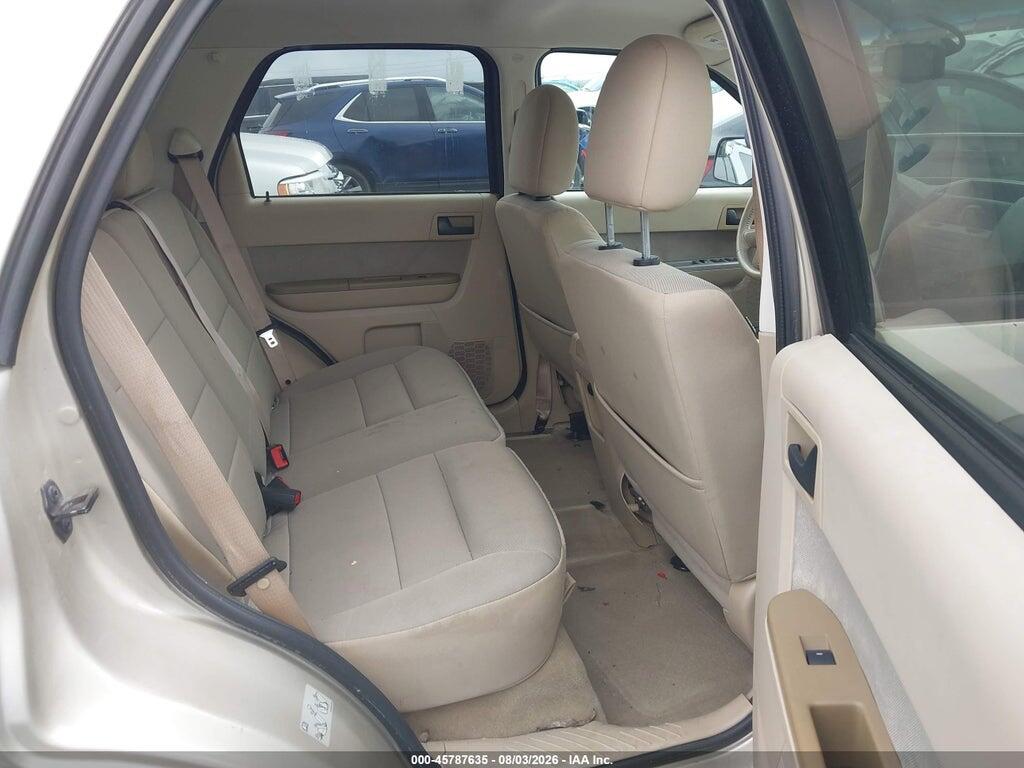 1FMCU0D77BKA82904 2011 FORD ESCAPE photo no. 8