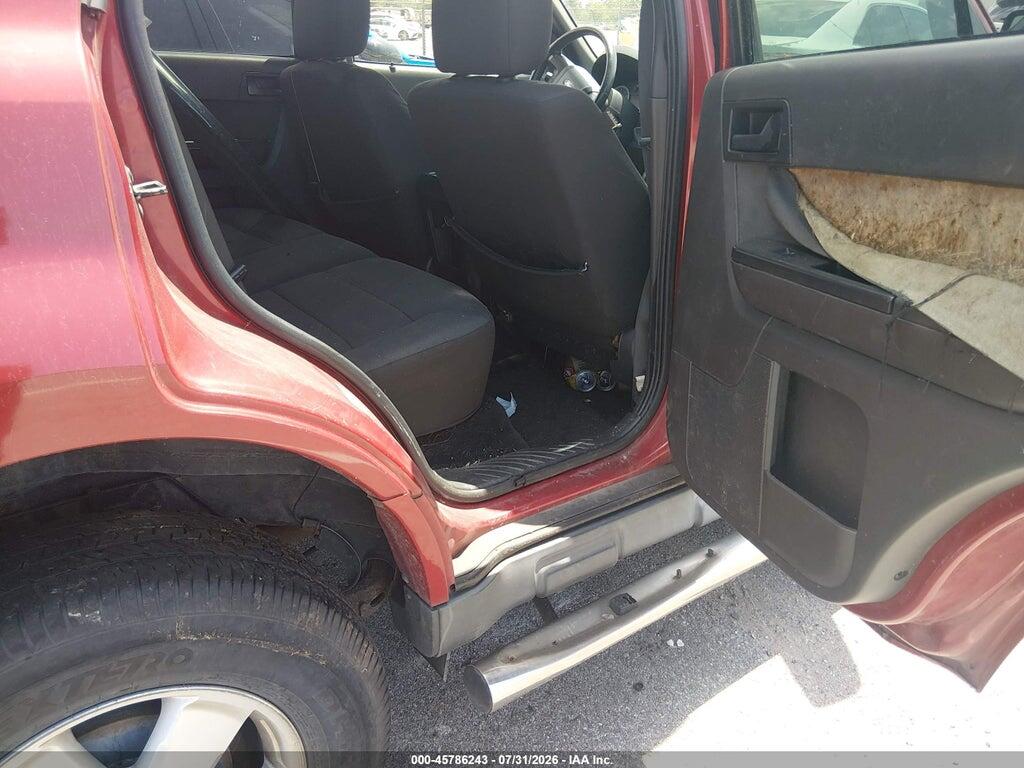 1FMCU0D7XBKA43028 2011 FORD ESCAPE photo no. 8