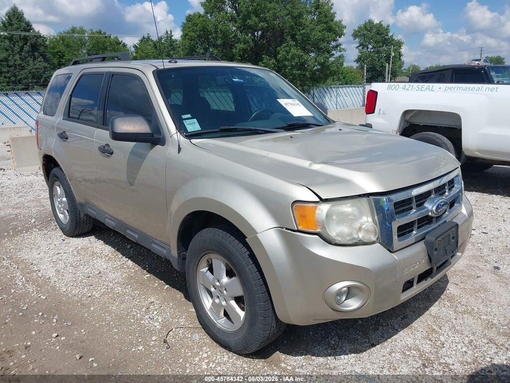 1FMCU0D75BKA26086 2011 FORD ESCAPE photo no. 1