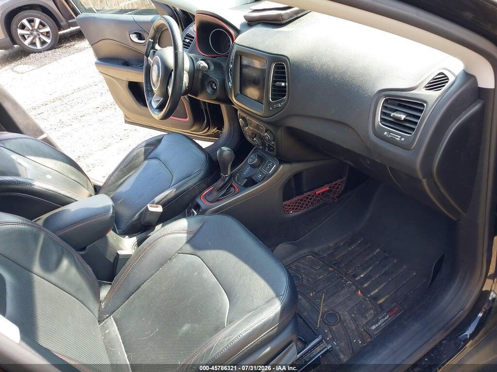 3C4NJDDB1HT689096 2017 JEEP NEW COMPASS photo no. 5