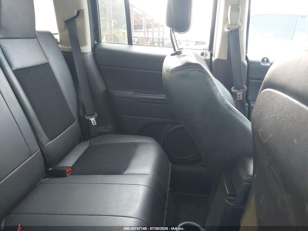 1C4NJPBA4HD201762 2017 JEEP PATRIOT photo no. 8
