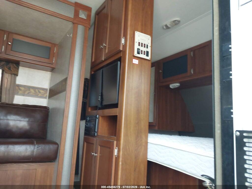 4YDT2722XED424197 2014 KEYSTONE RV OTHER photo no. 8