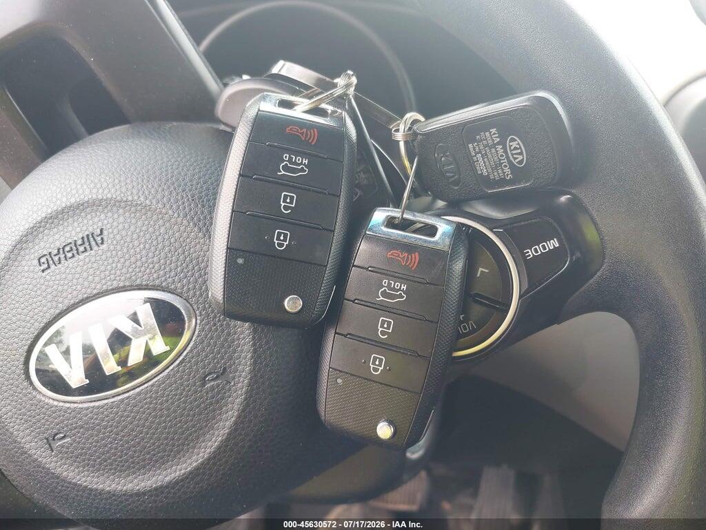 KNDJP3A51E7740733 2014 KIA SOUL photo no. 11