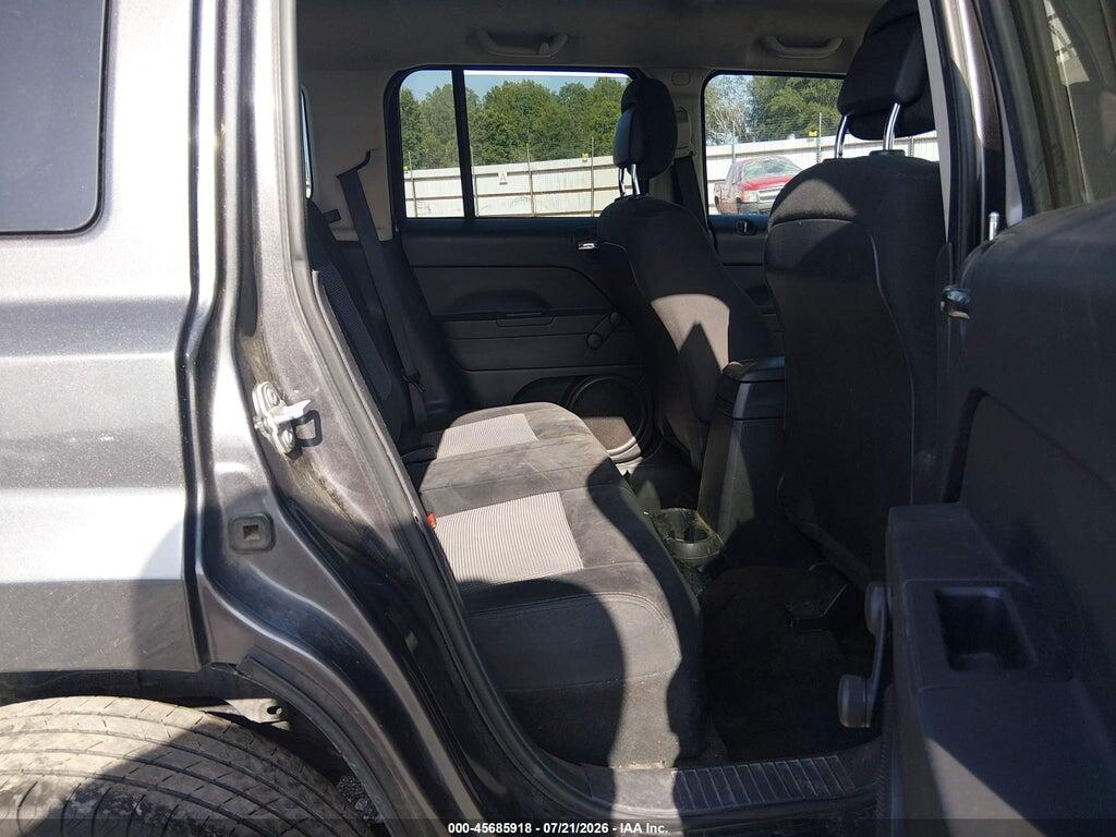 1C4NJPBB2HD157351 2017 JEEP PATRIOT photo no. 8