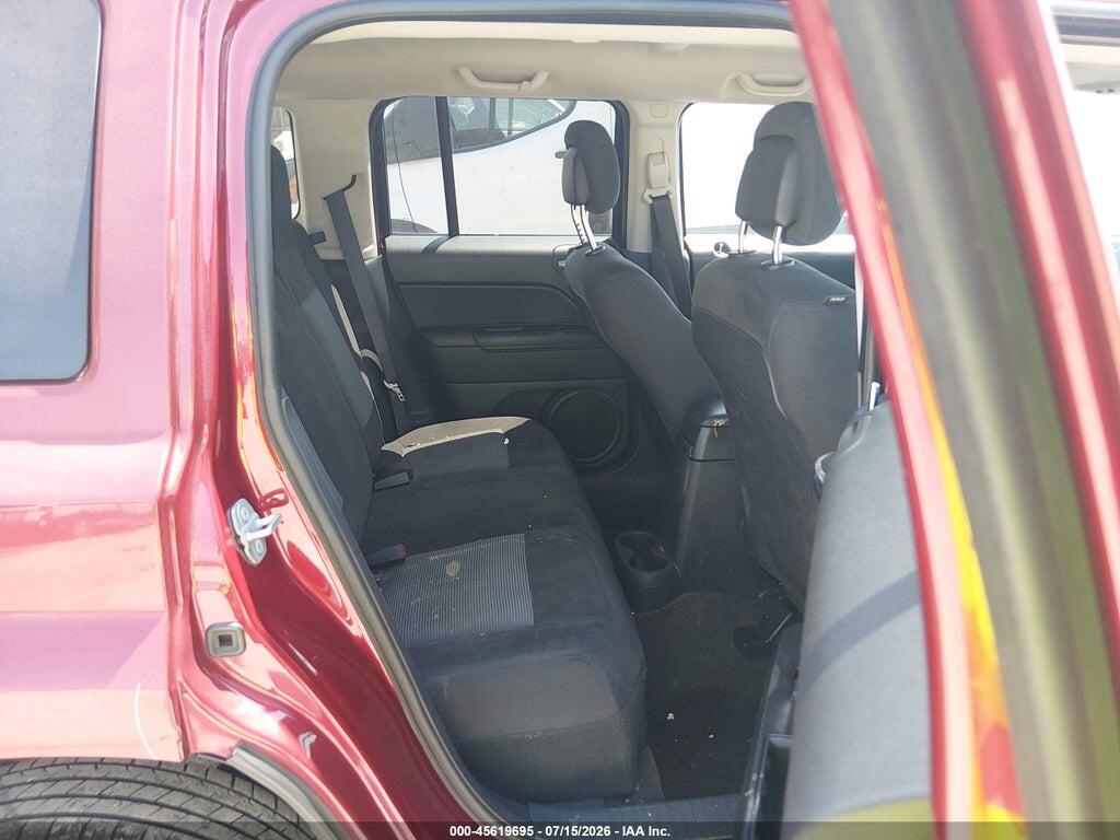 1C4NJPBB9HD103464 2017 JEEP PATRIOT photo no. 8