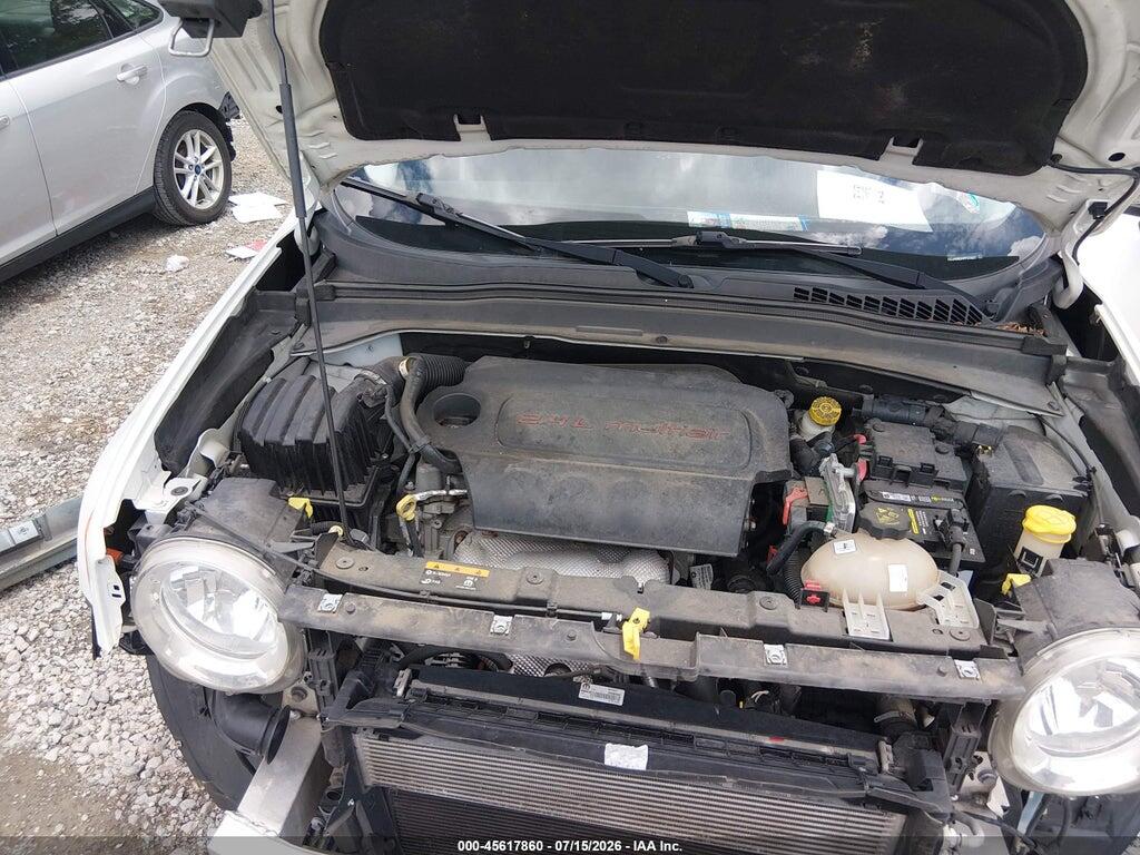 ZACCJABB2HPF21421 2017 JEEP RENEGADE photo no. 10