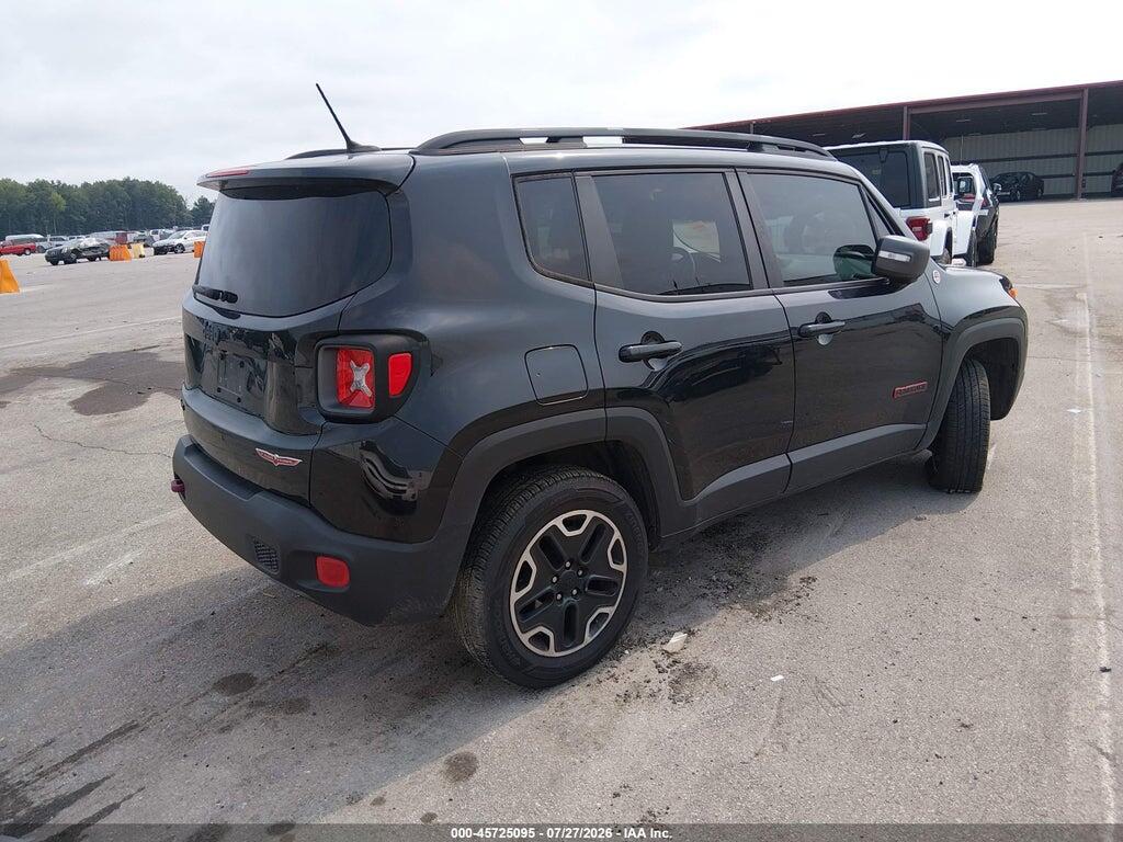 ZACCJBCB0HPG35342 2017 JEEP RENEGADE photo no. 4
