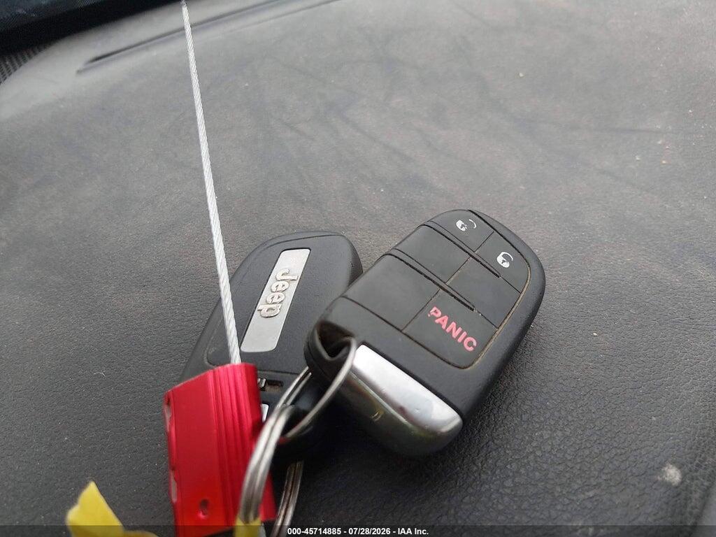 ZACCJBAB7HPG20579 2017 JEEP RENEGADE photo no. 11