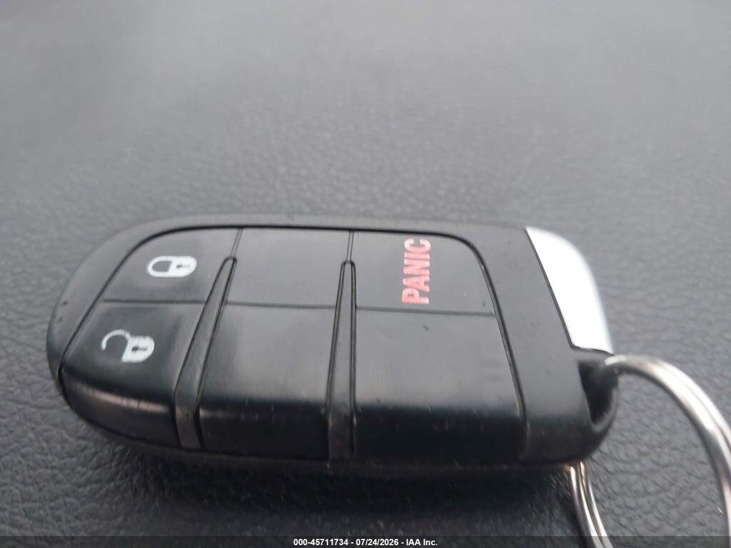 ZACCJBBB5HPG38352 2017 JEEP RENEGADE photo no. 11