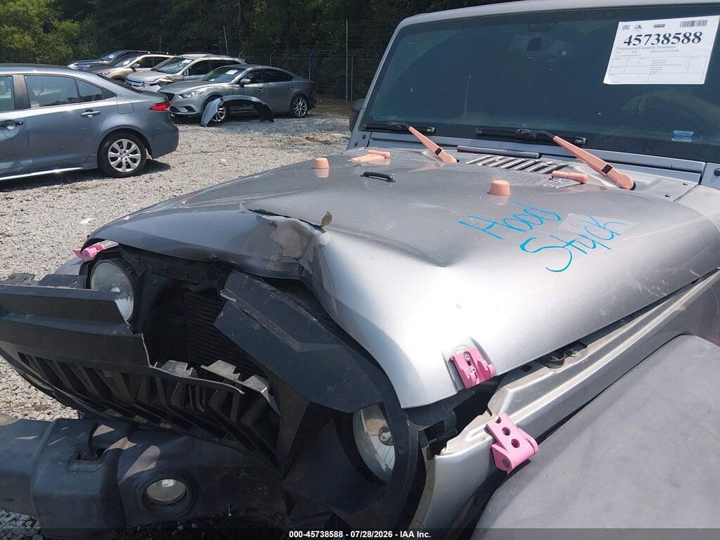 1C4HJWDG6HL586370 2017 JEEP WRANGLER UNLIMITED photo no. 10