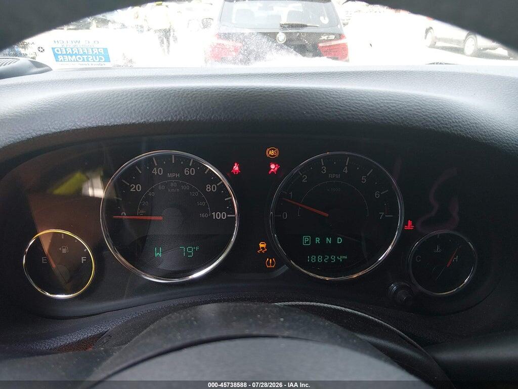 1C4HJWDG6HL586370 2017 JEEP WRANGLER UNLIMITED photo no. 7