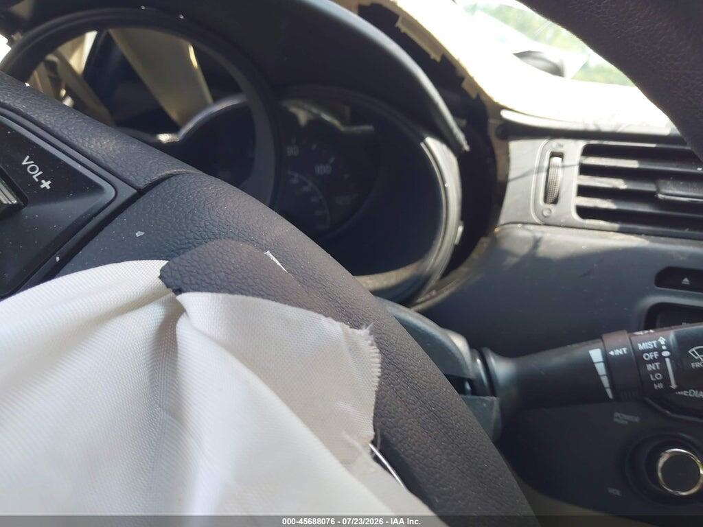 KNADM4A38E6327592 2014 KIA RIO photo no. 7