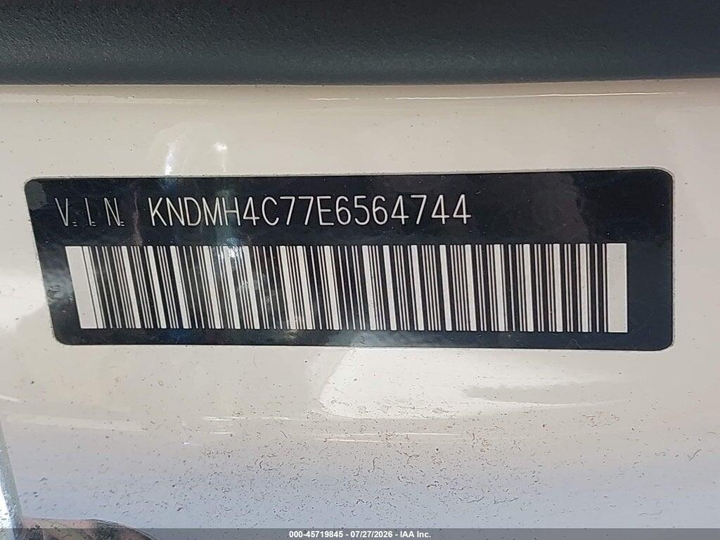 KNDMH4C77E6564744 2014 KIA SEDONA photo no. 9