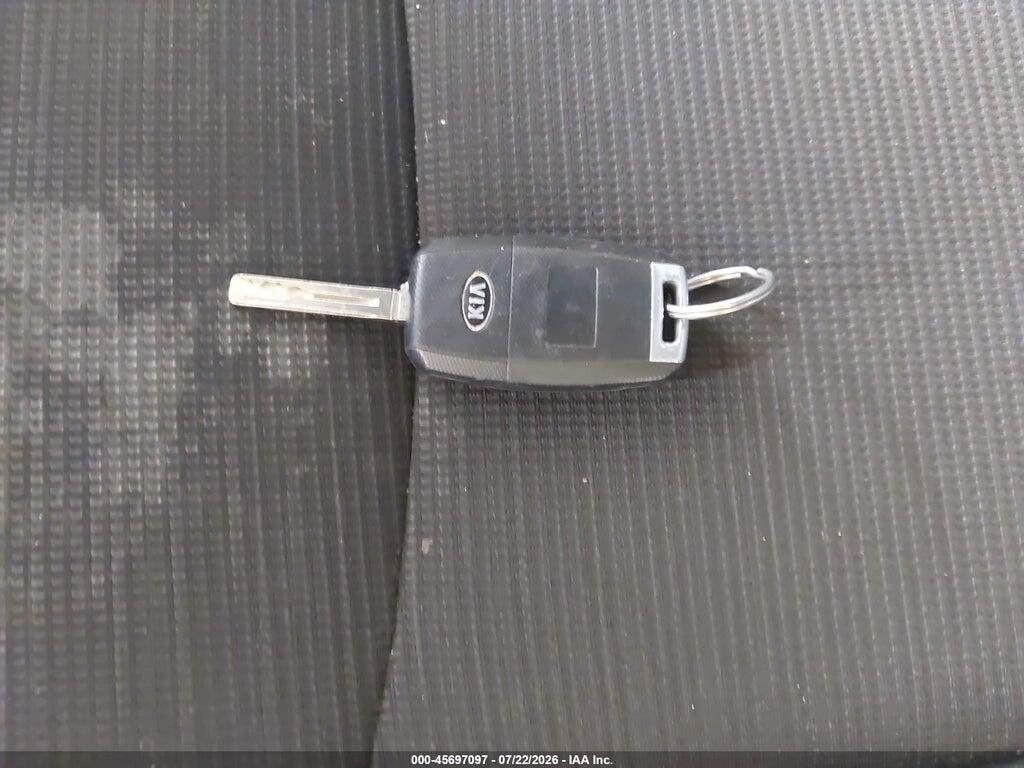5XYKT3A67EG516829 2014 KIA SORENTO photo no. 11