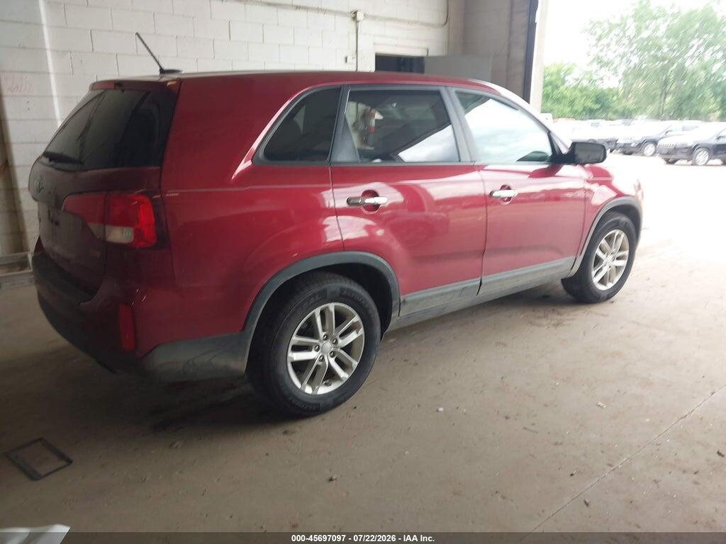 5XYKT3A67EG516829 2014 KIA SORENTO photo no. 4