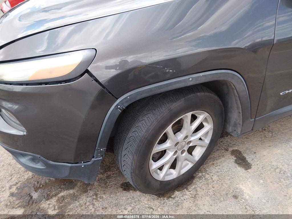 1C4PJLCB6GW288527 2016 JEEP CHEROKEE photo no. 6