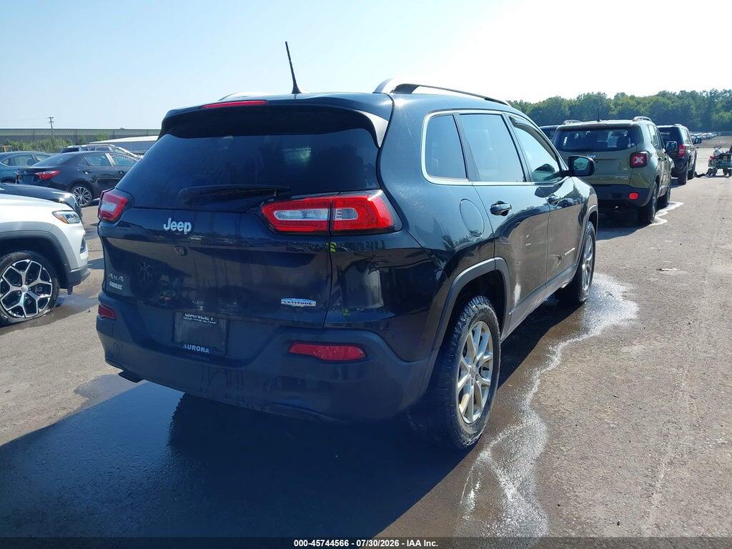 1C4PJMCB0GW163805 2016 JEEP CHEROKEE photo no. 4