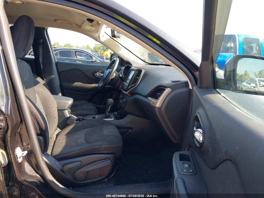 1C4PJMCB0GW163805 2016 JEEP CHEROKEE photo no. 5