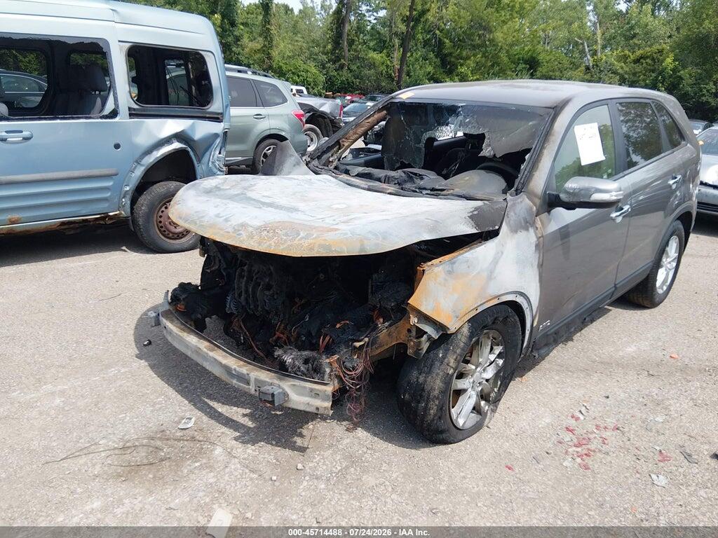 5XYKTCA65EG549182 2014 KIA SORENTO photo no. 6