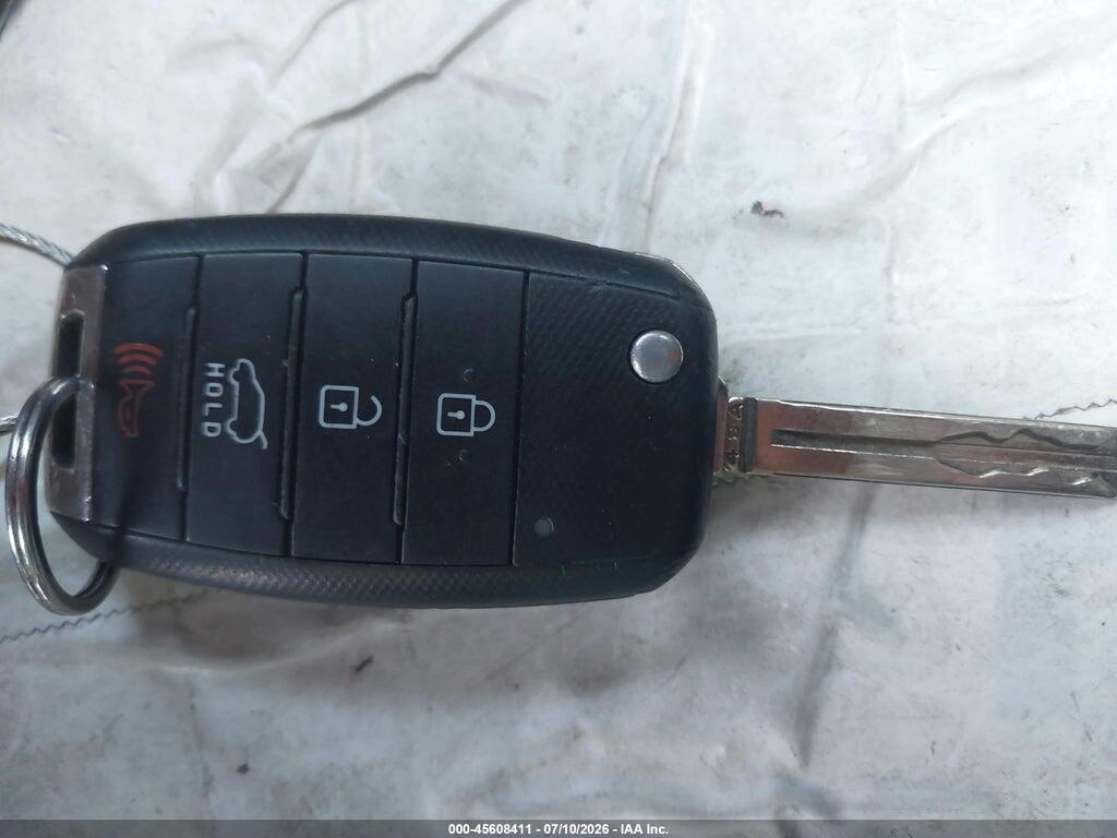 KNDJP3A58E7746089 2014 KIA SOUL photo no. 11