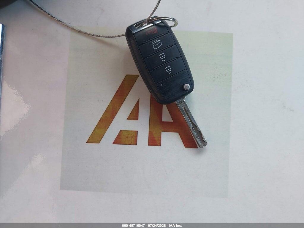KNDJN2A24E7055020 2014 KIA SOUL photo no. 11