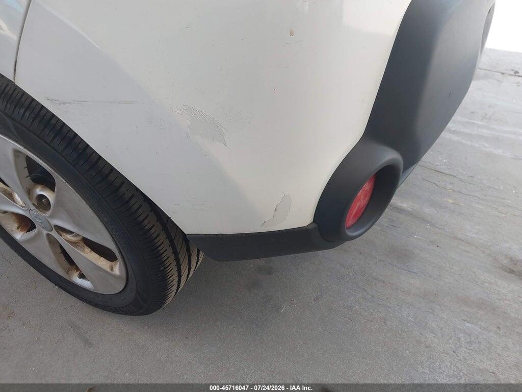 KNDJN2A24E7055020 2014 KIA SOUL photo no. 6