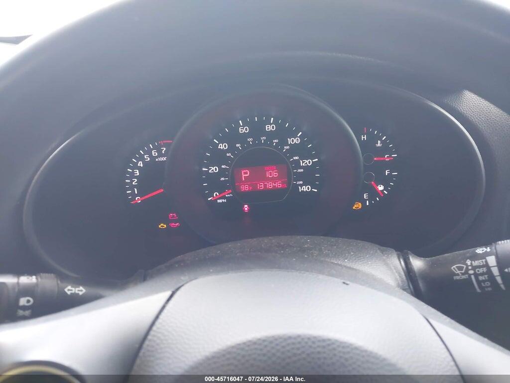 KNDJN2A24E7055020 2014 KIA SOUL photo no. 7
