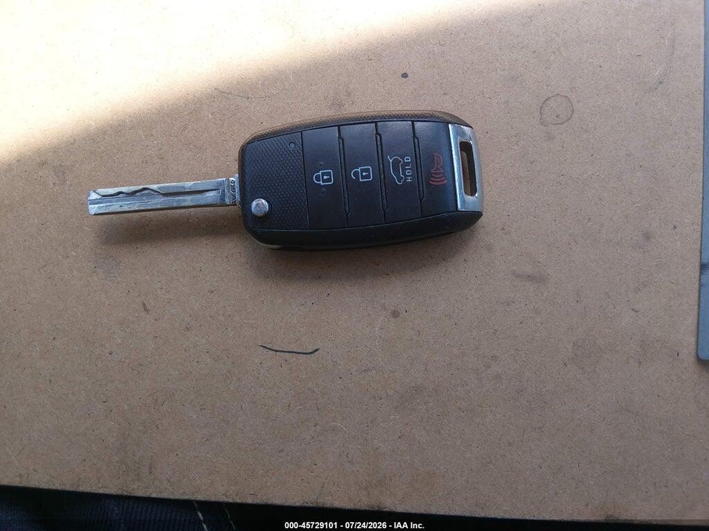 KNDJP3A52E7073395 2014 KIA SOUL photo no. 11