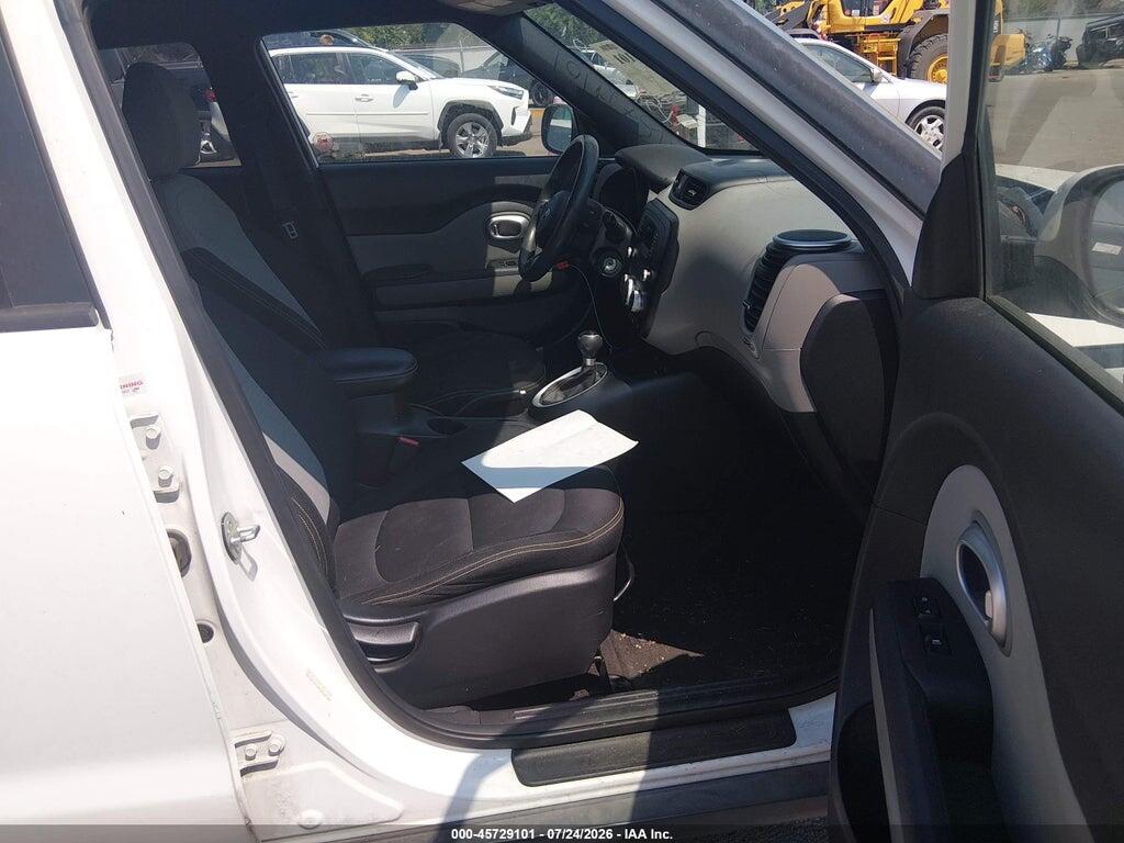 KNDJP3A52E7073395 2014 KIA SOUL photo no. 5