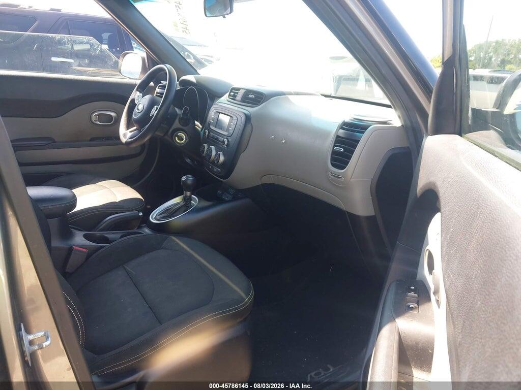 KNDJP3A50E7081821 2014 KIA SOUL photo no. 5