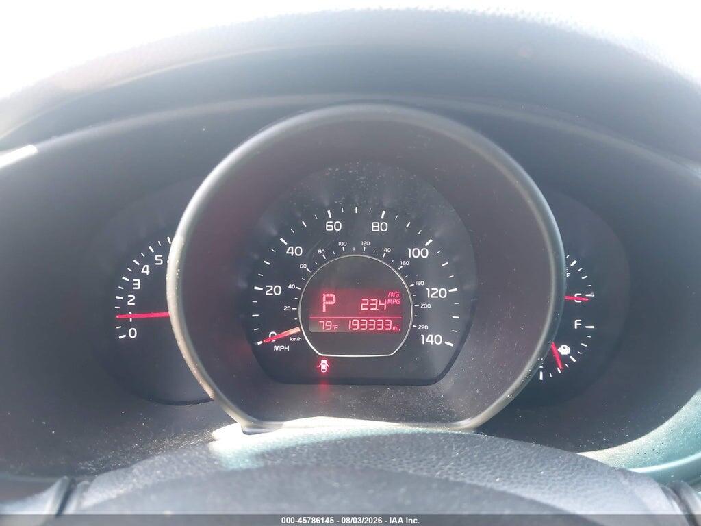 KNDJP3A50E7081821 2014 KIA SOUL photo no. 7