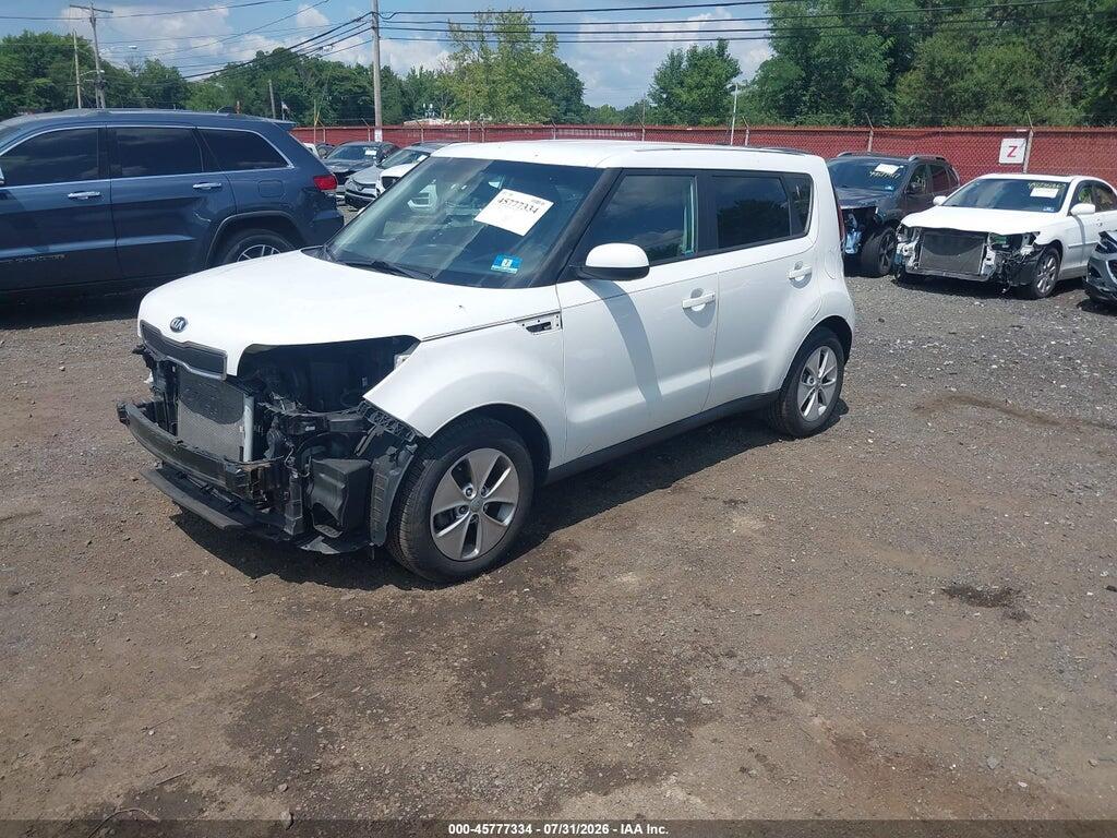 KNDJN2A27E7002246 2014 KIA SOUL photo no. 2