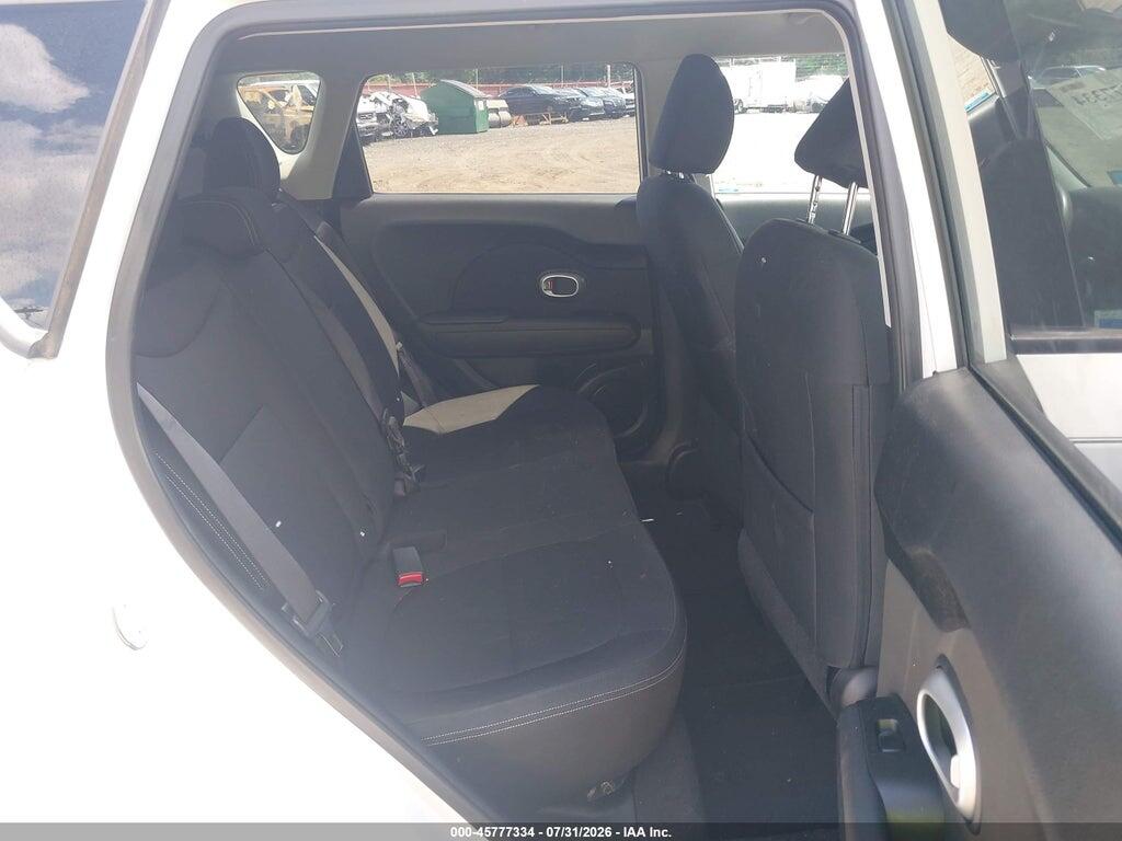 KNDJN2A27E7002246 2014 KIA SOUL photo no. 8