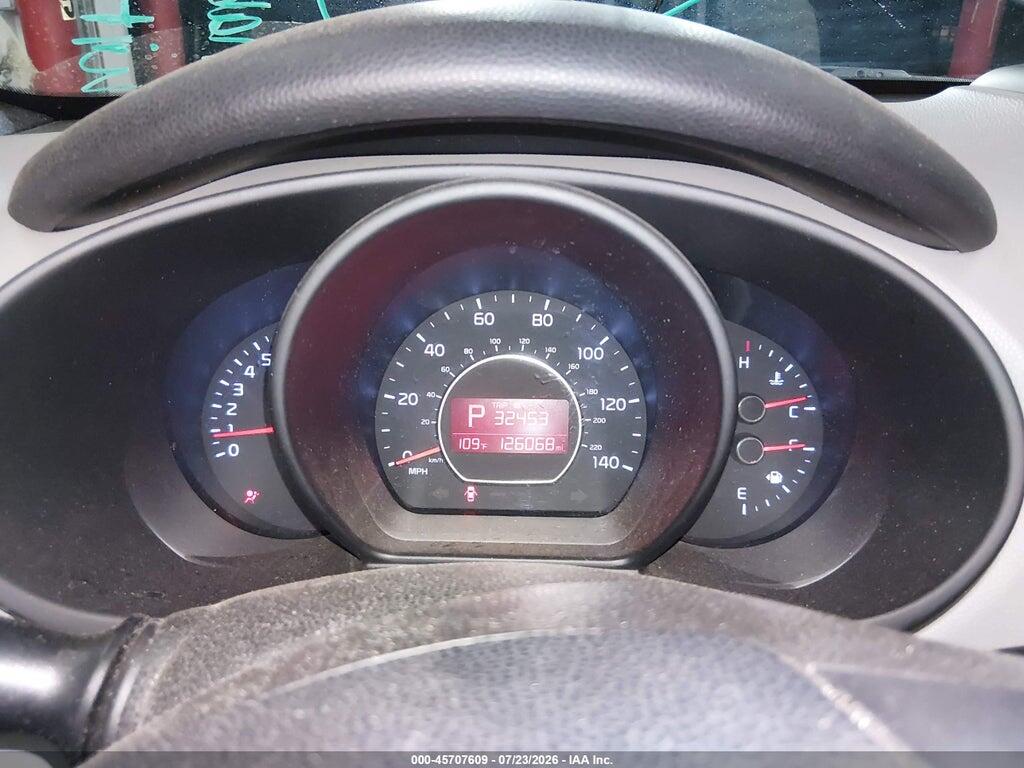 KNDJP3A53E7710701 2014 KIA SOUL photo no. 7