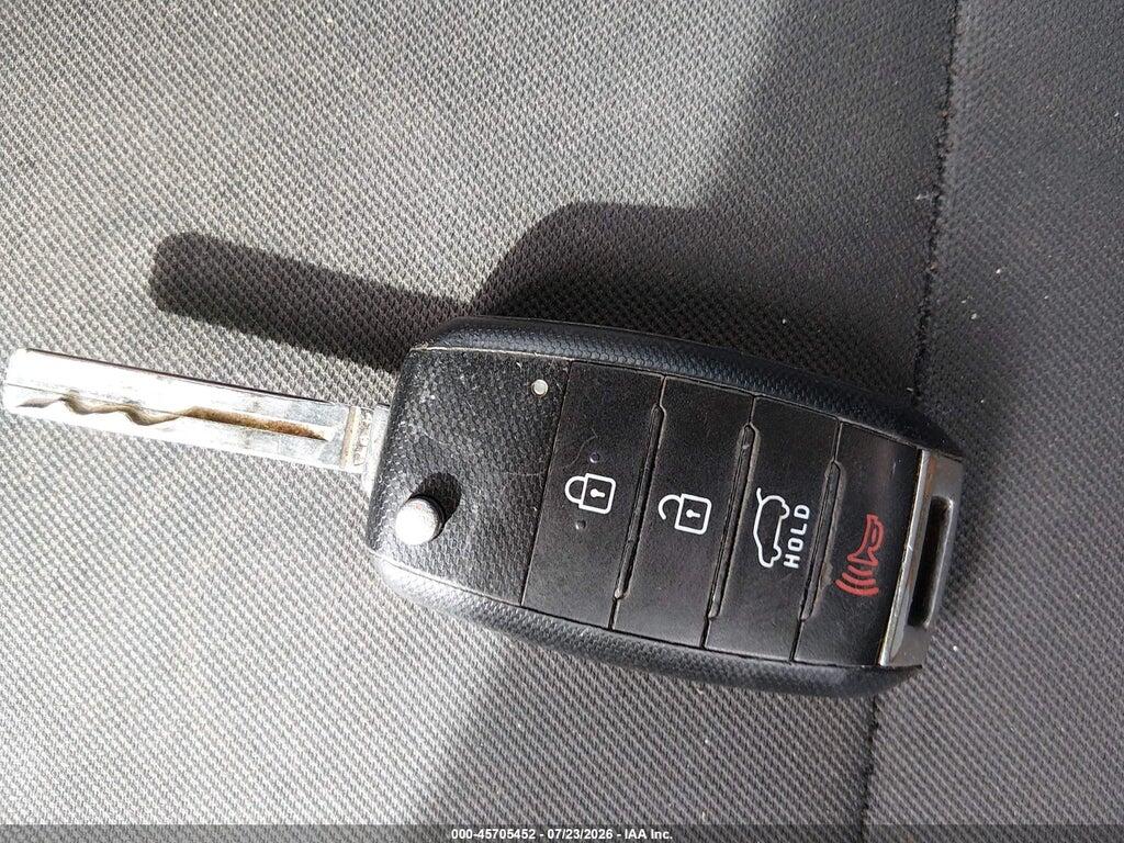 KNDJN2A20E7071795 2014 KIA SOUL photo no. 11