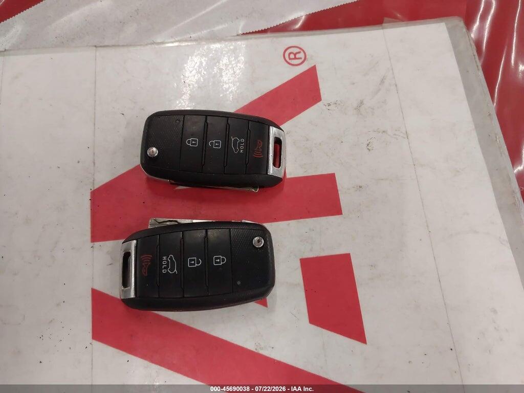 KNDJP3A55E7075822 2014 KIA SOUL photo no. 11