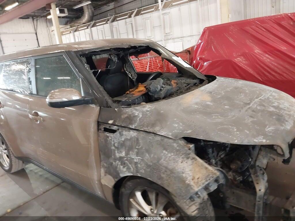 KNDJP3A55E7075822 2014 KIA SOUL photo no. 12