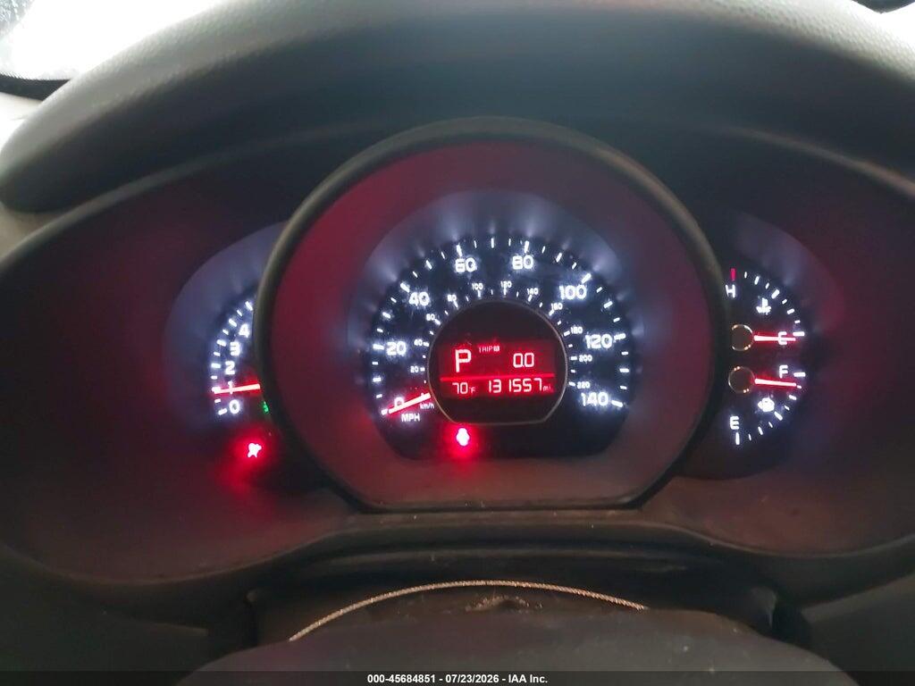 KNDJN2A25E7039487 2014 KIA SOUL photo no. 7