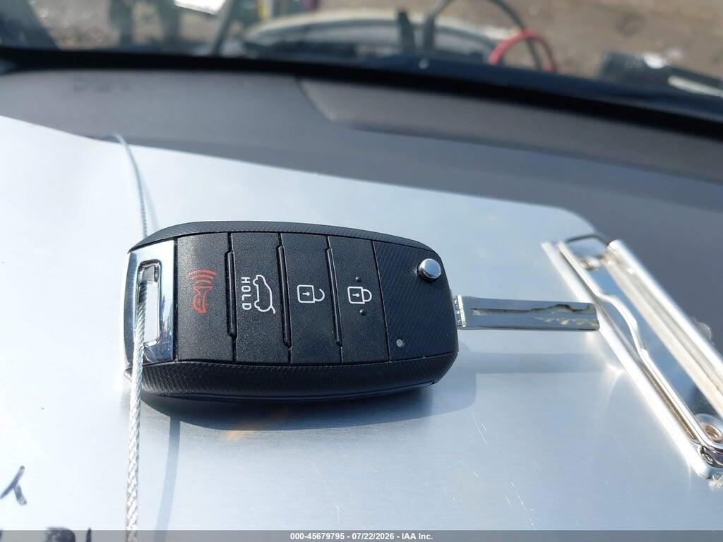 KNDJN2A24E7092620 2014 KIA SOUL photo no. 11